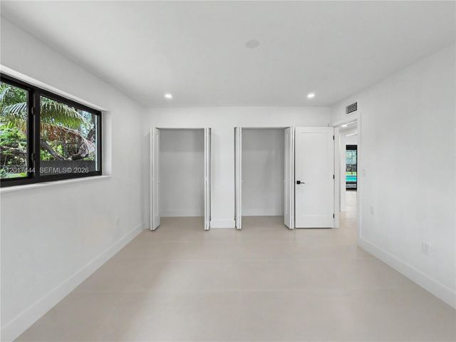 8340 SW 154th Ter, Palmetto Bay, FL 33157