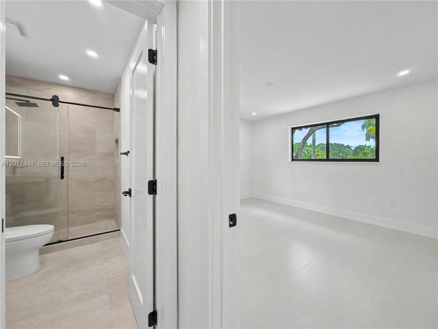 8340 SW 154th Ter, Palmetto Bay, FL 33157