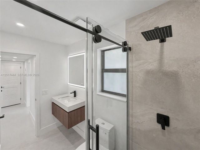 8340 SW 154th Ter, Palmetto Bay, FL 33157