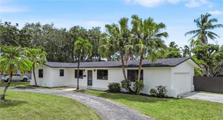 8340 SW 154th Ter, Palmetto Bay, FL 33157
