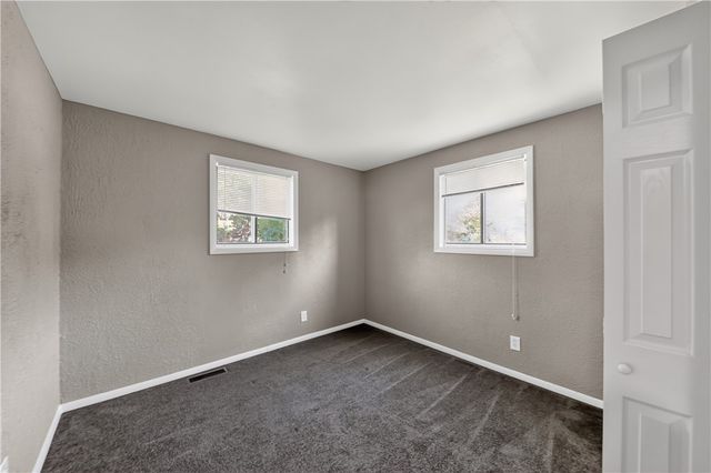 906 Miller Avenue, Trotwood, OH 45417