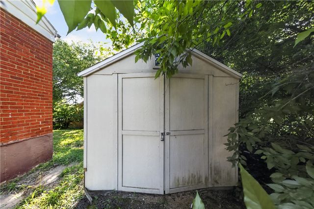 906 Miller Avenue, Trotwood, OH 45417