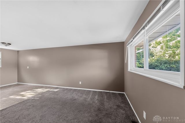 906 Miller Avenue, Trotwood, OH 45417