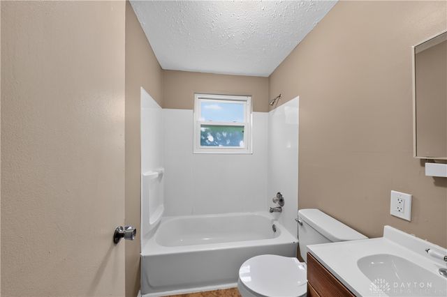 906 Miller Avenue, Trotwood, OH 45417