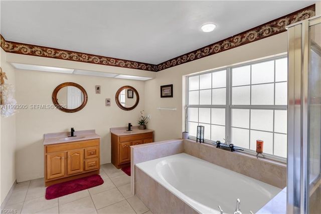 2504 E 7th ST, Lehigh Acres, FL 33936