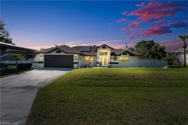 2504 E 7th ST, Lehigh Acres, FL 33936