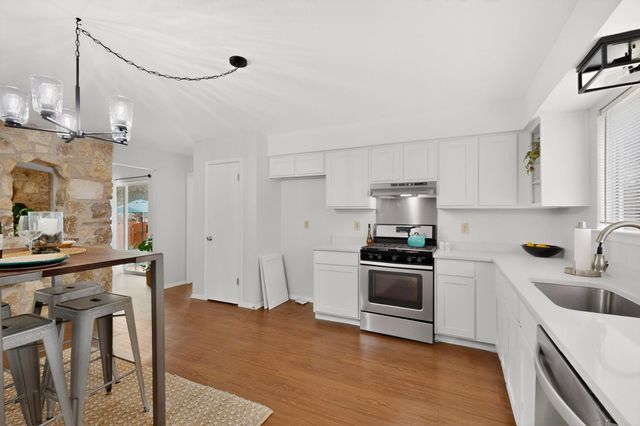 3403 Burliegh Cove CV, Austin, TX 78745