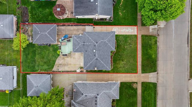 4757 Frazho Road, Warren, MI 48091