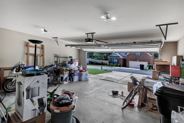 128 Golden Eagle Lane, Anderson, SC 29621