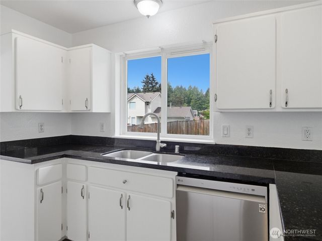 3202 240th Street Ct E, Spanaway, WA 98387