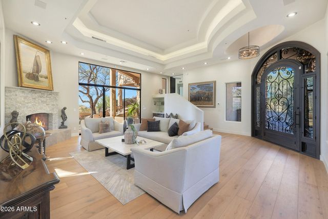 10801 E HAPPY VALLEY Road 27, Scottsdale, AZ 85255