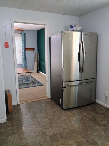 123 W Valley Street, St Joseph, MO 64504