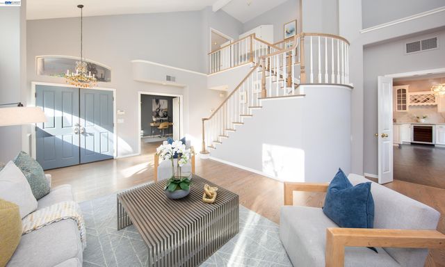 35172 King Ct., Fremont, CA 94536