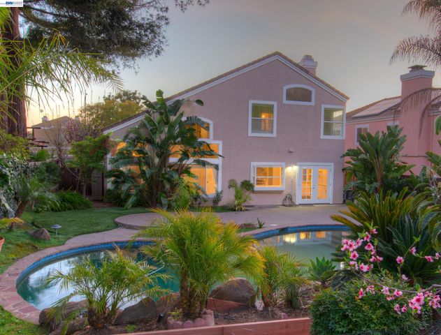 35172 King Ct., Fremont, CA 94536