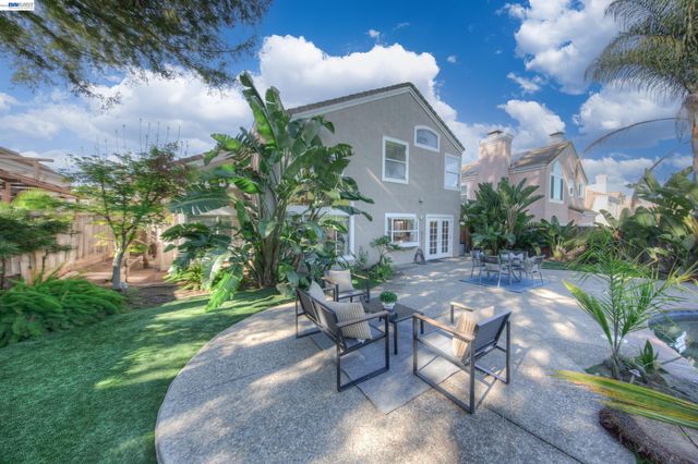 35172 King Ct., Fremont, CA 94536