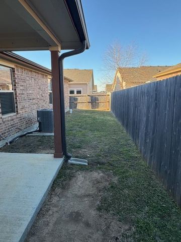 101 Calvin Smith LN B, Jarrell, TX 76537