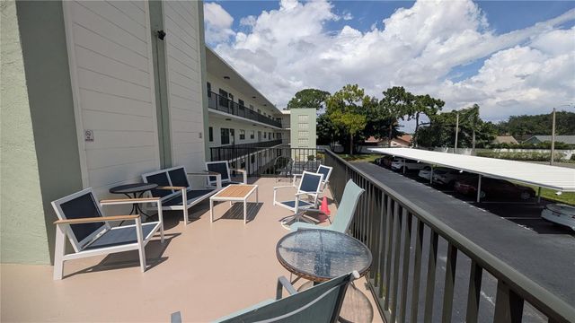 5980 TERRACE PARK DRIVE N 206, St Petersburg, FL 33709