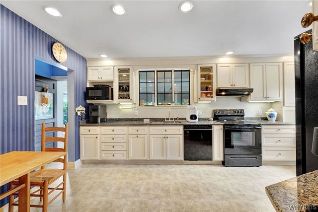 139 South Drive, Amherst, NY 14226