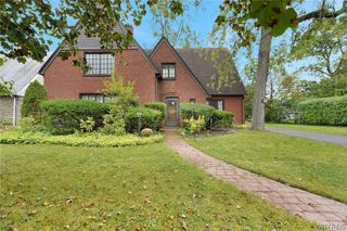 139 South Drive, Amherst, NY 14226