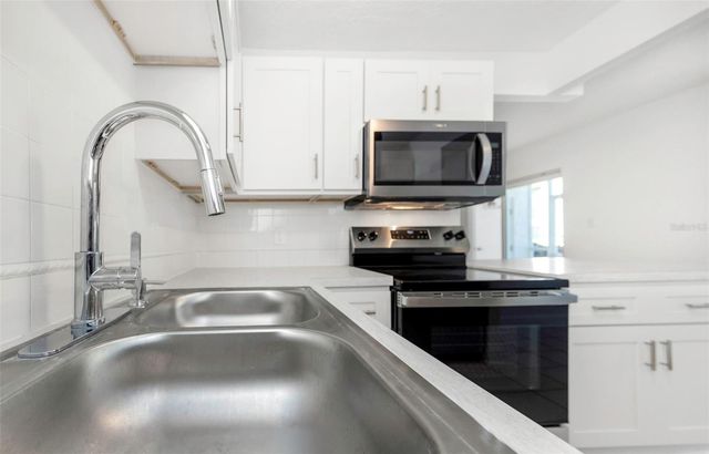 241 S MCMULLEN BOOTH ROAD 35, Clearwater, FL 33759