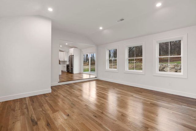 52 Curtis Road, Bridgewater, CT 06752