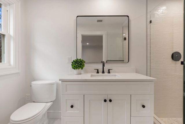 52 Curtis Road, Bridgewater, CT 06752