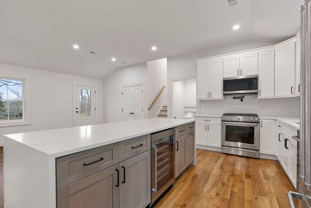 52 Curtis Road, Bridgewater, CT 06752