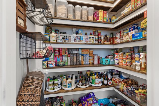 5047 Espy Ave, White House, TN 37188