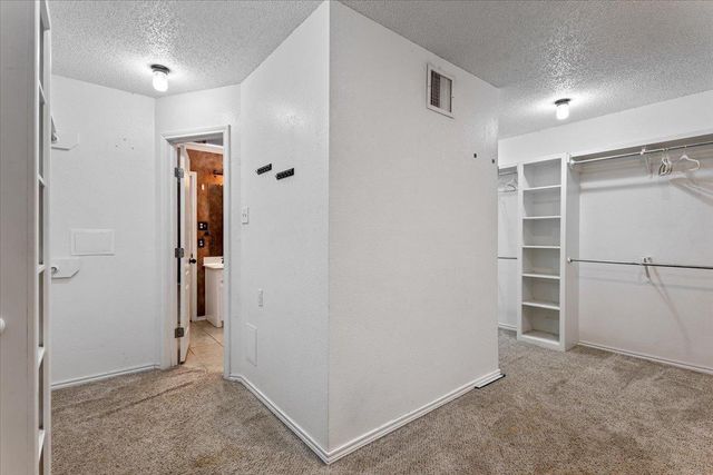 1313 Yorkshire Avenue, Wolfforth, TX 79382