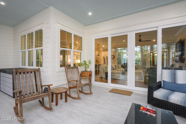 4 Mayon Point, Okatie, SC 29909