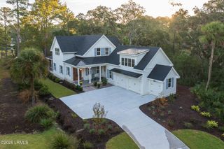 4 Mayon Point, Okatie, SC 29909