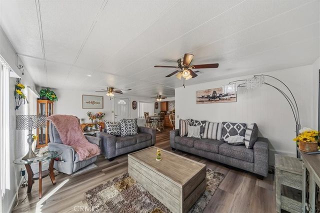 15252 Seneca 100, Victorville, CA 92392