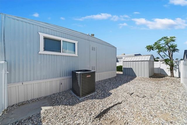 15252 Seneca 100, Victorville, CA 92392