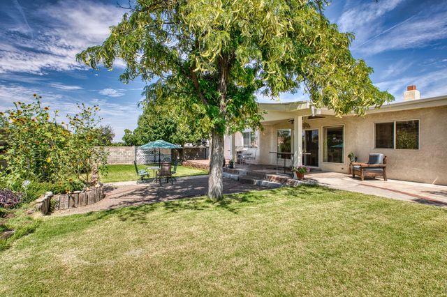 6800 ORPHELIA Avenue NE, Albuquerque, NM 87109