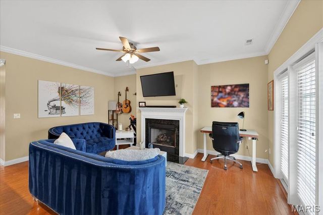 767 Windberry Court 24, St Louis, MO 63122