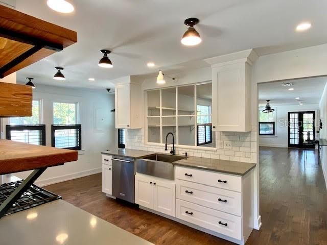 3611 OLD BRADENTON ROAD, Sarasota, FL 34234