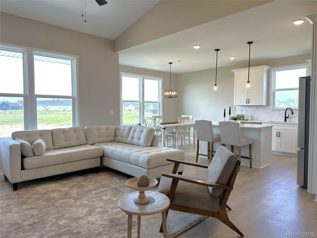 331 MCDOWELL DR, Marion Township, MI 48843