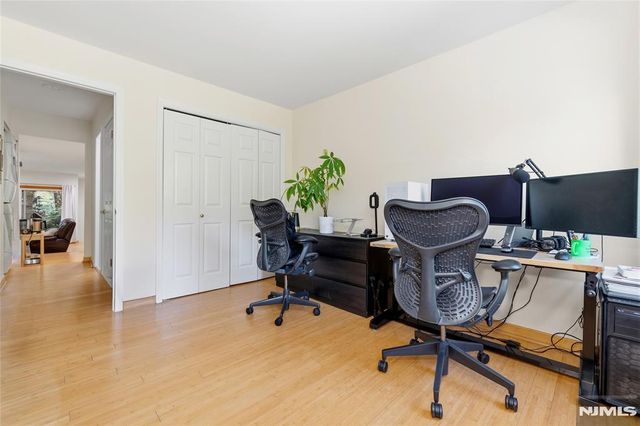 546 Windsor Drive, Palisades Park, NJ 07650