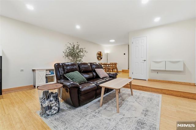 546 Windsor Drive, Palisades Park, NJ 07650