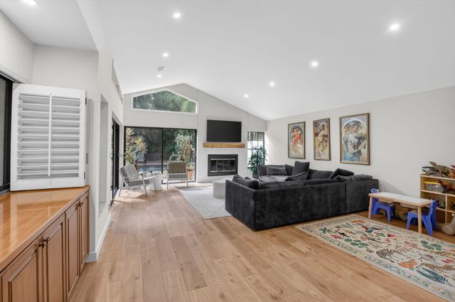 21921 Town Place Drive, Boca Raton, FL 33433