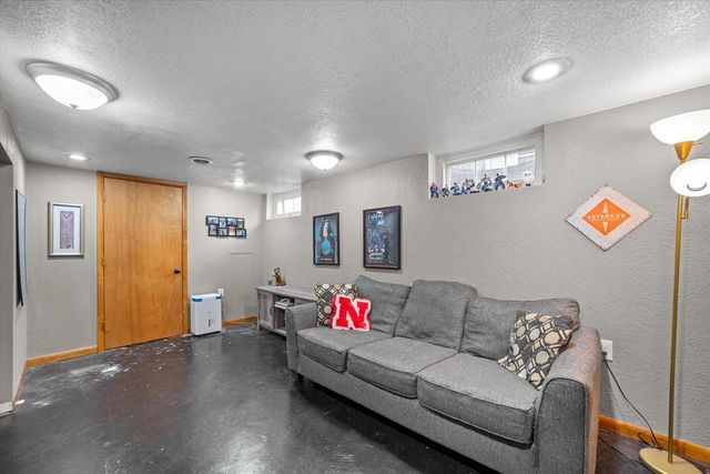 3035 N 81st STREET, Milwaukee, WI 53222