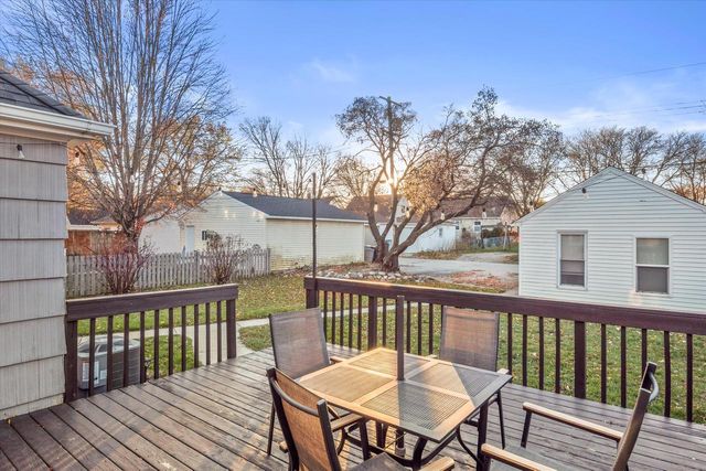 3035 N 81st STREET, Milwaukee, WI 53222