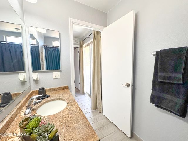 6048 S Avenida Las Monjas, Tucson, AZ 85706