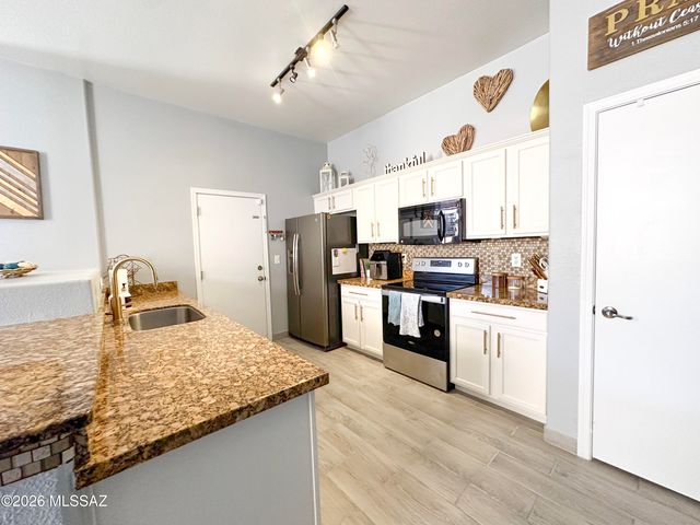 6048 S Avenida Las Monjas, Tucson, AZ 85706