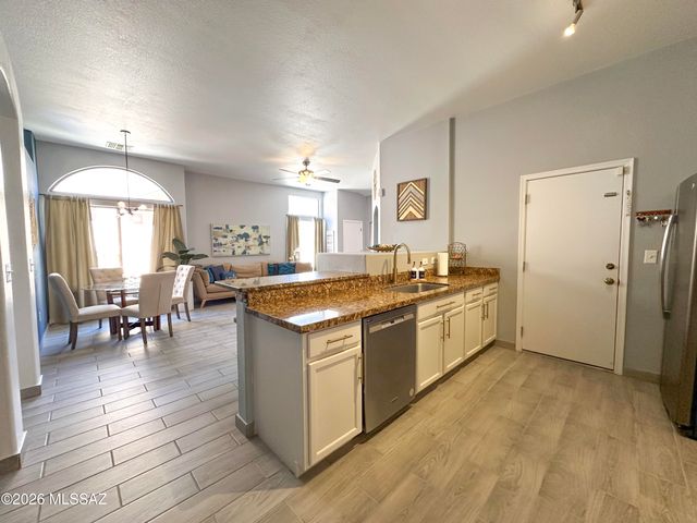 6048 S Avenida Las Monjas, Tucson, AZ 85706