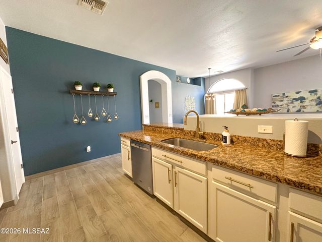 6048 S Avenida Las Monjas, Tucson, AZ 85706