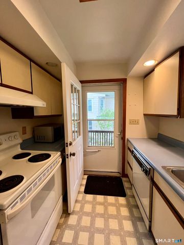 7 Golden Hill Street 2nd floor, Bethel, CT 06801