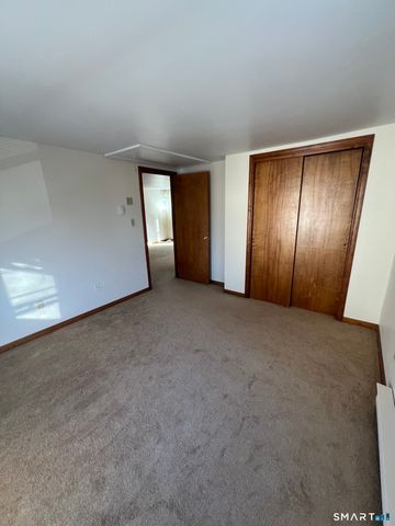 7 Golden Hill Street 2nd floor, Bethel, CT 06801