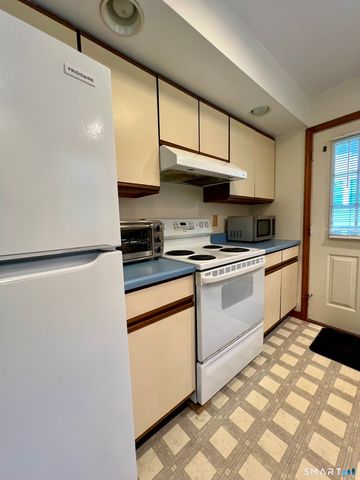 7 Golden Hill Street 2nd floor, Bethel, CT 06801