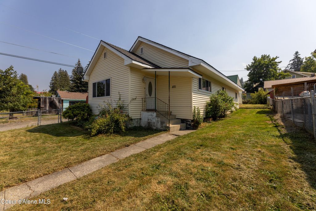 821 Washington AVE, St. Maries, ID 83861 photo 2